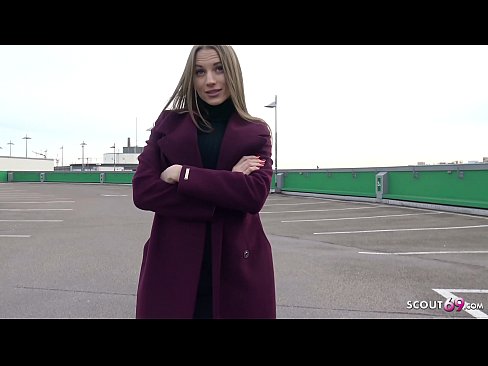❤️ O SCOUT ALEMÁN É UN SOÑO QUE TOCA STEELE, UN APARCAMENTO E SEXY POR DINERO ❤️ Porno en nós ﹏