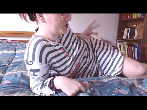 ❤️ Toma este gran galo negro na túa boca pequena escrava ❤️ Porno en nós ﹏