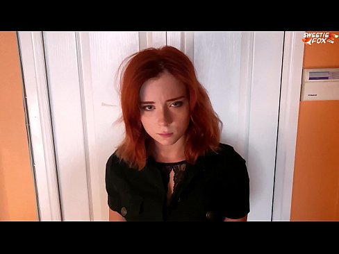 ❤️ O garda de seguridade castigou a unha muller bonita por roubo en tenda - Cum Na Boca ❤️ Porno en nós ﹏