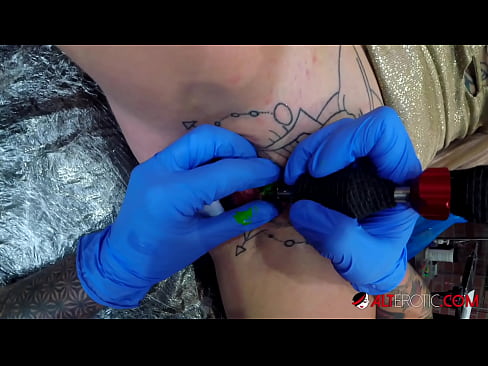 ❤️ Sully Savage, moi tatuada, tatuouse no clítoris ❤️ Porno en nós ﹏