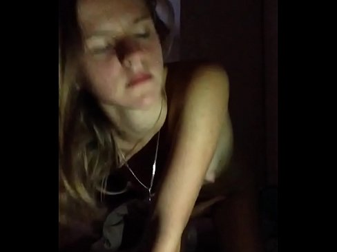 ❤️ Unha rapaza masturbanse e corre ❤️ Porno en nós ﹏